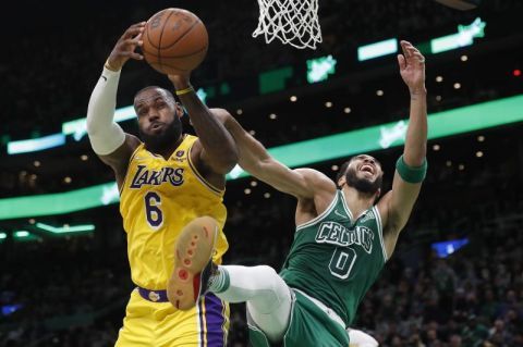 NBA-塔图姆补篮绝杀湖人，凯尔特人终结对手10连胜登顶西部引热议
